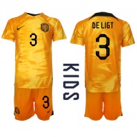 Niederlande Matthijs de Ligt #3 Fußballbekleidung Heimtrikot Kinder WM 2022 Kurzarm (+ kurze hosen)